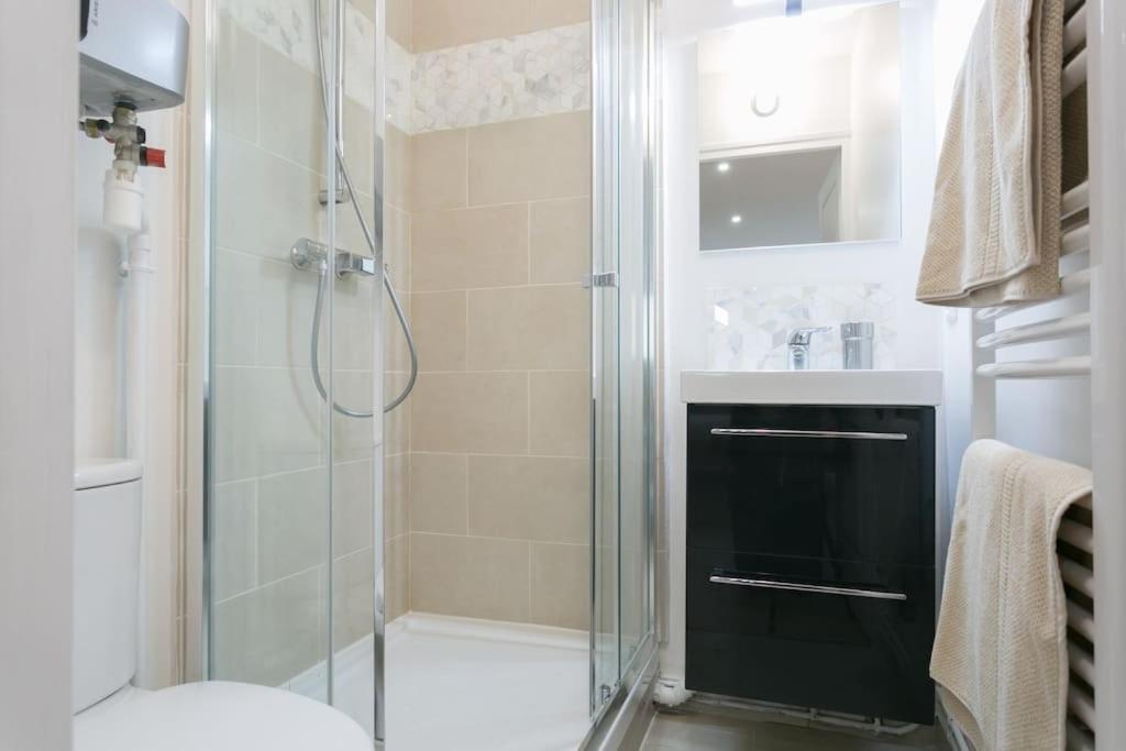 Rose, Appartement Confortable Proche Metro Montrouge Zewnętrze zdjęcie